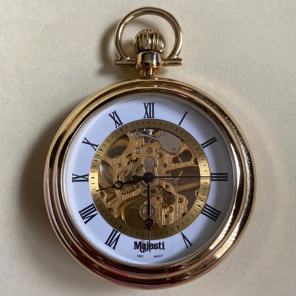 Majesti Accessories Beautiful Manual Wind Goldtone Majesti Co